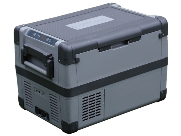 Prime Tech ® Kompressor-Kühlbox 60 Liter bis -20°C, 12/24 Volt 120WP Solar-Bundle